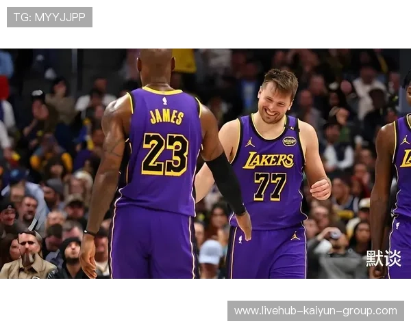 东契奇独挑攻防中枢,数据里程碑见证湖人新纪元 东契奇独挑攻防中枢,数据里程碑见证湖人新纪元